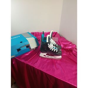 Bauer X-LP Ice Hockey Skates Youth Size 12 NWB. Condition is New with box.